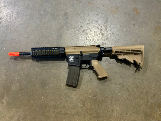 USED g&g gas rifle w/ KWA sr7 handguard